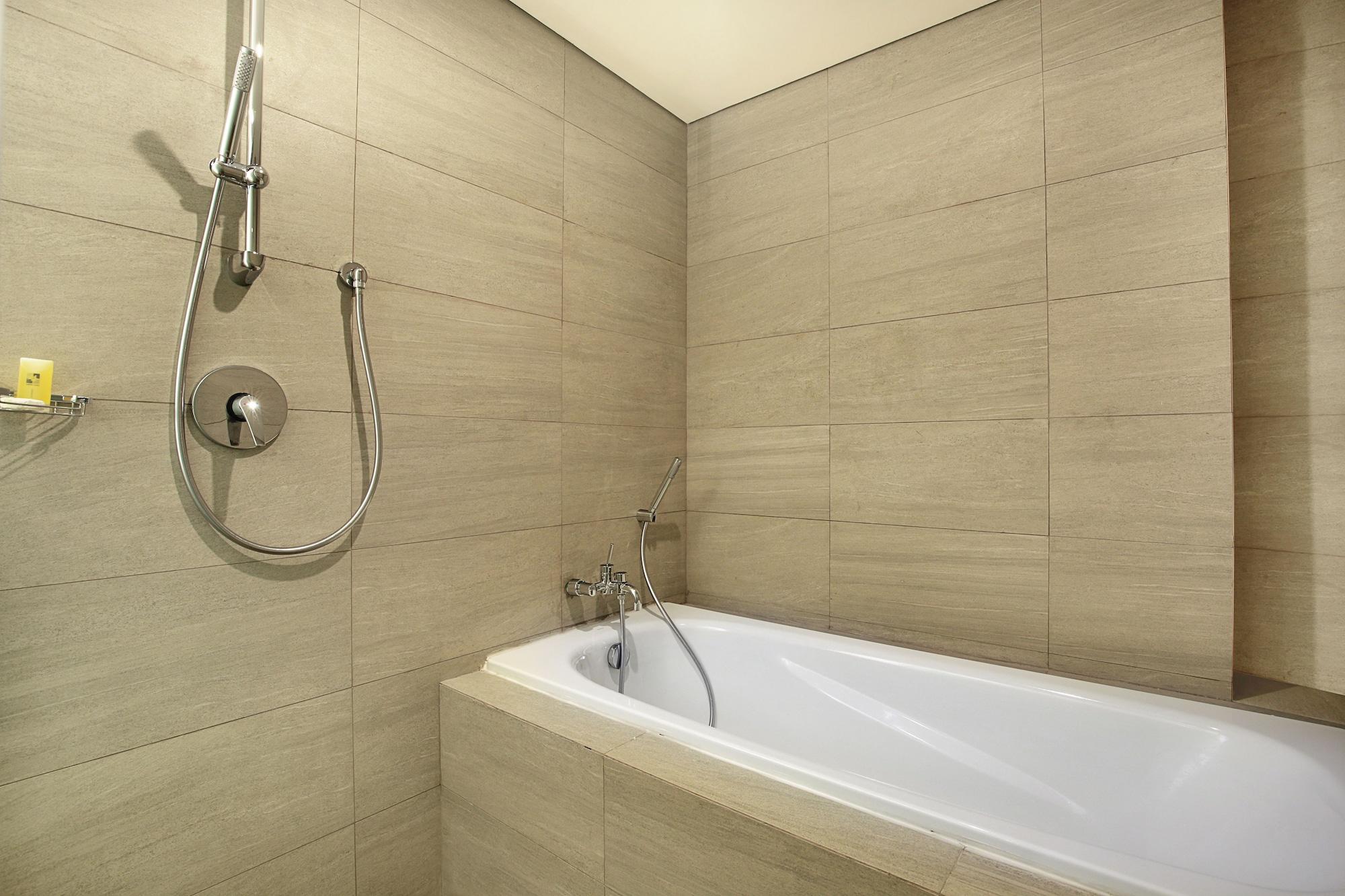 Swiss-Belinn Simatupang Jakarta Exteriér fotografie