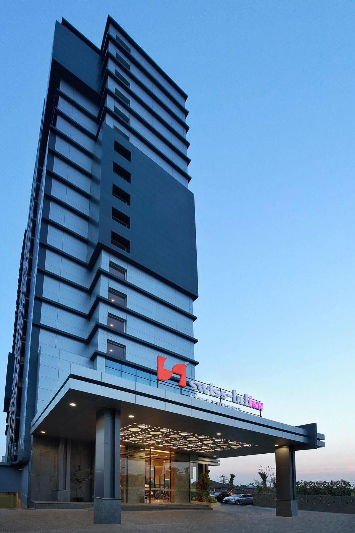 Swiss-Belinn Simatupang Jakarta Exteriér fotografie